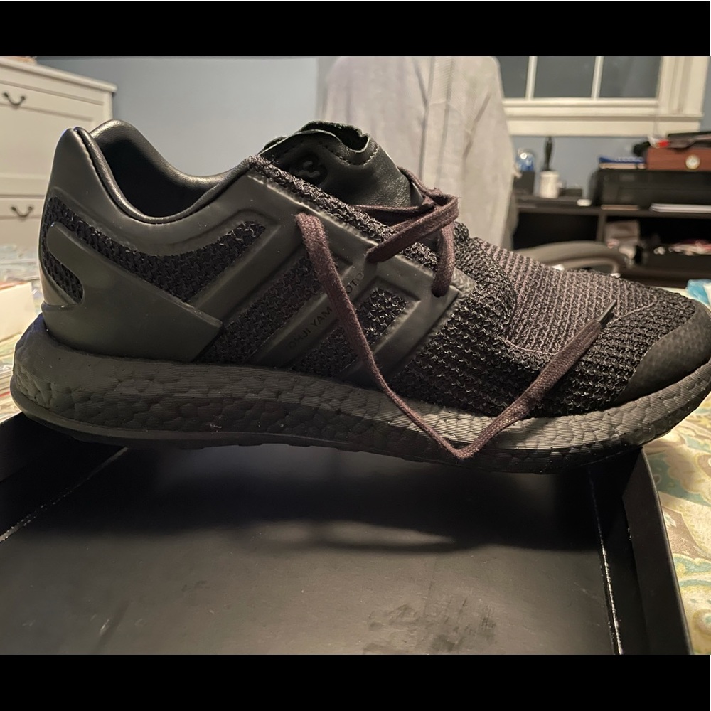 Y3PureBoost Men’s Black Sneakers Size 12 Authentic